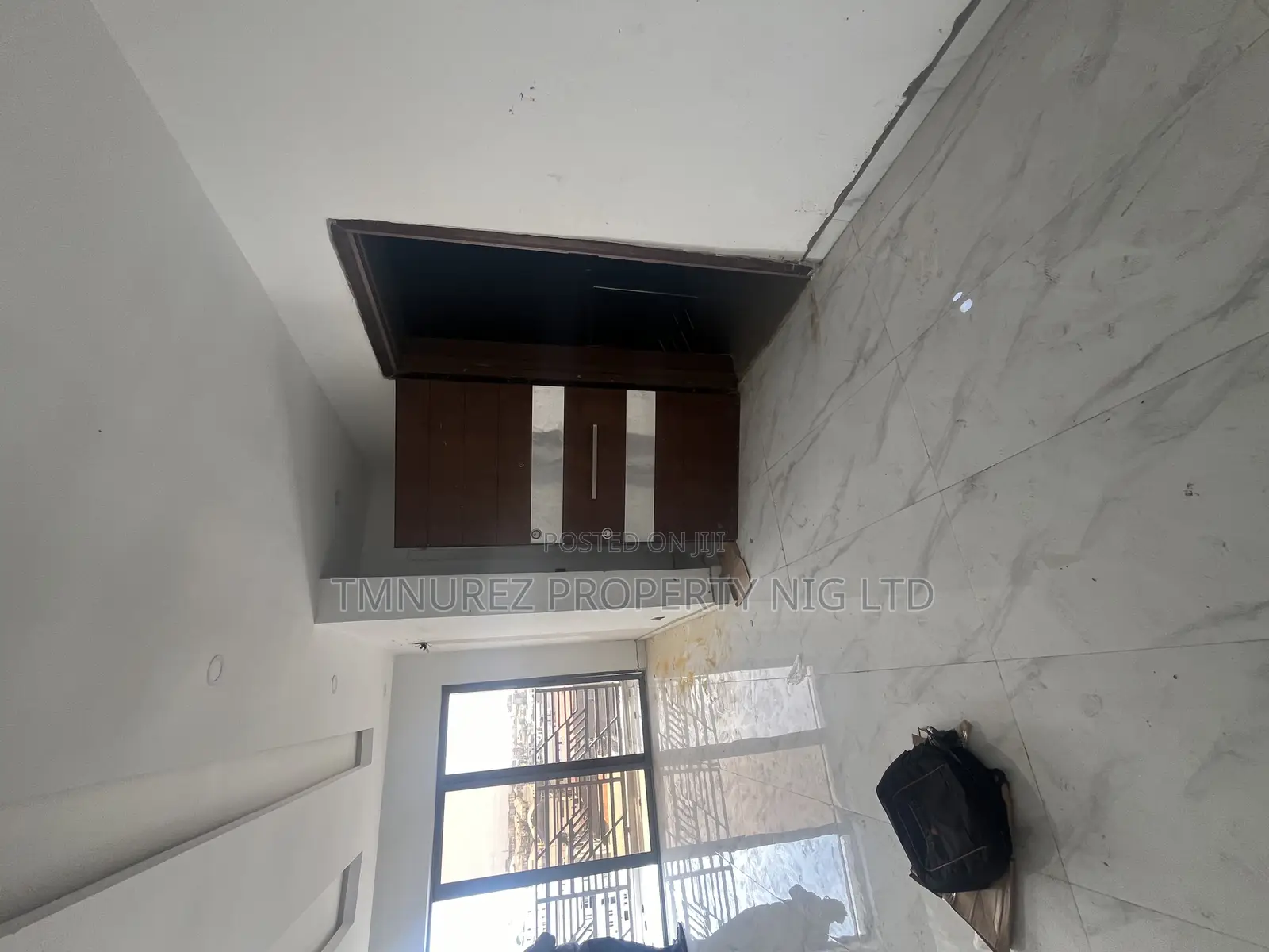 3bdrm Apartment in Ikate, Lekki for rent