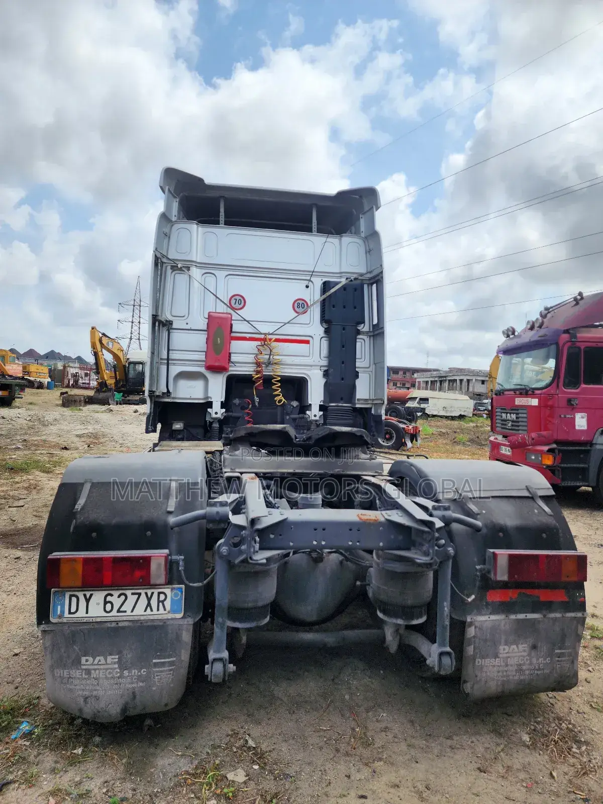 Super Clean Foreign Used Daf 95xf Euro 4 Truck Head