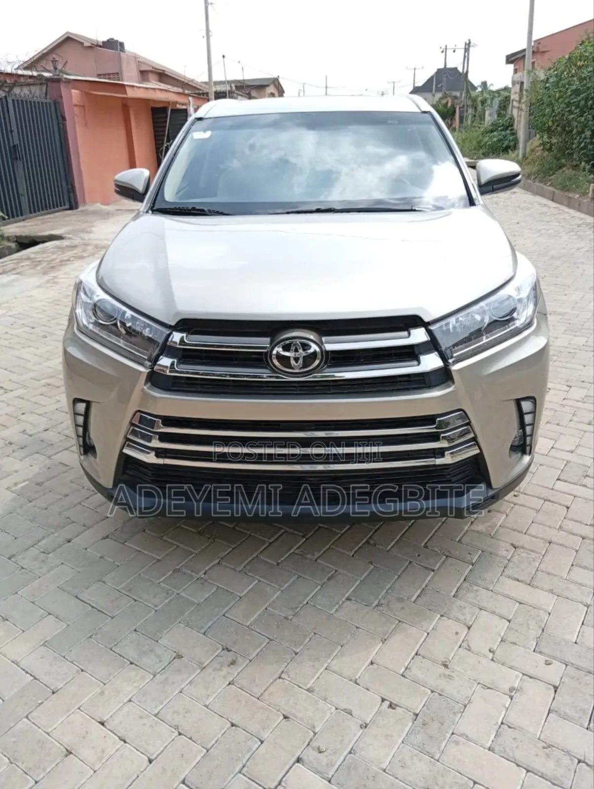 Toyota Highlander 2015 Gold