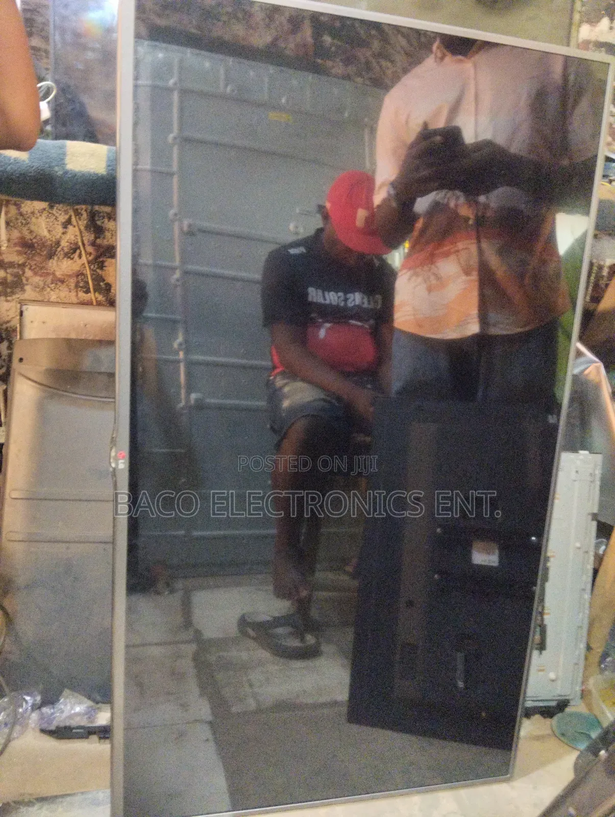 * 55 Inche Lg Screen Fault Fixed, We Promised Very Good Service