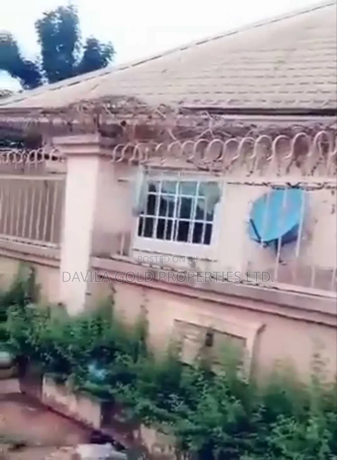 6bdrm Block of Flats in Benin City for sale