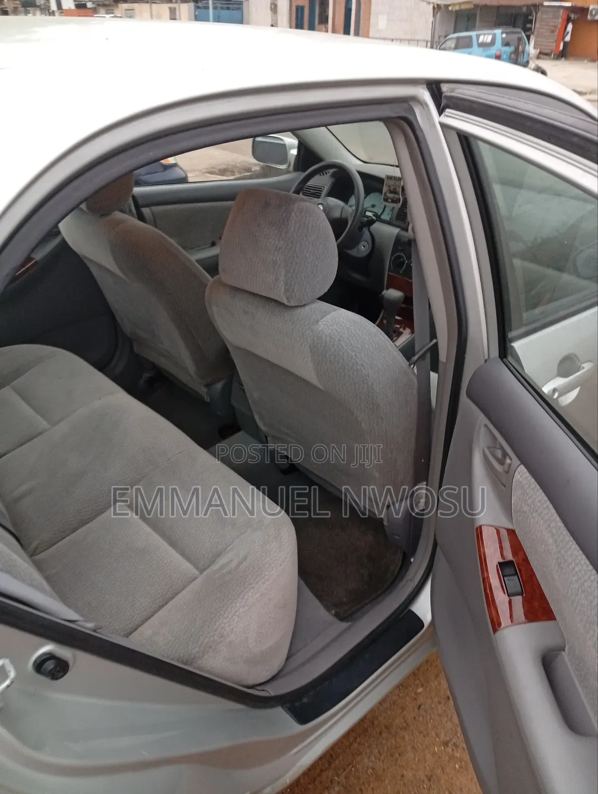 Toyota Corolla LE 2004 Silver