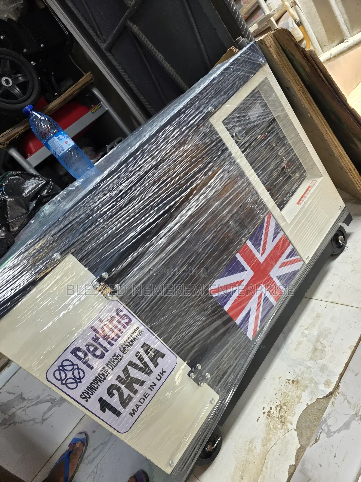 Heavy-Duty 12kva Perkins Diesel Soundproof Generator 100%Copper Coil