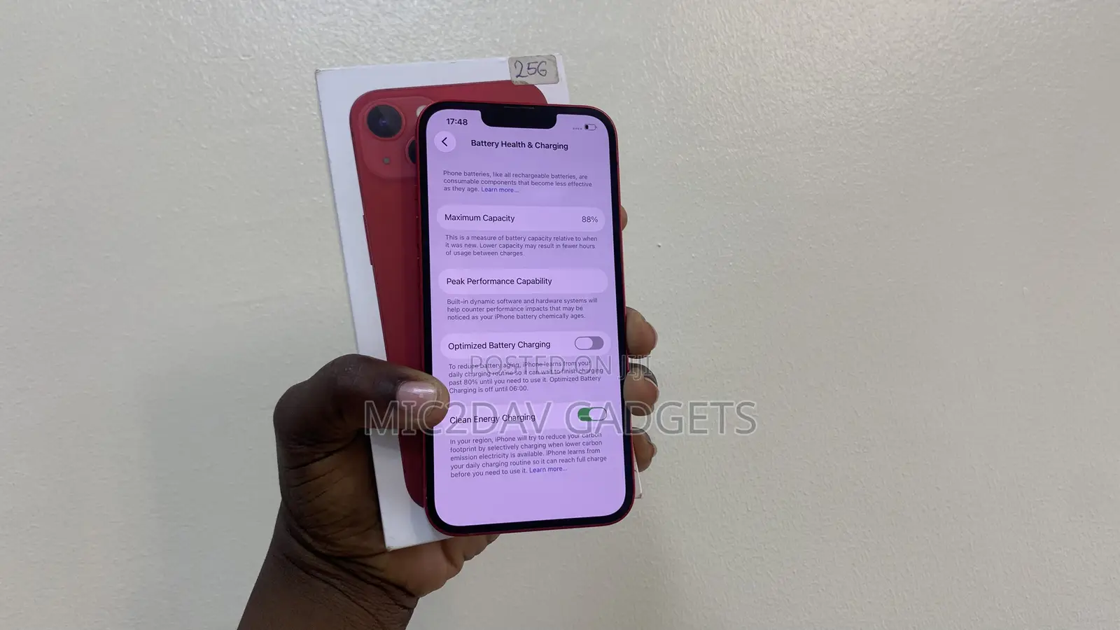 Apple iPhone 13 256 GB Red