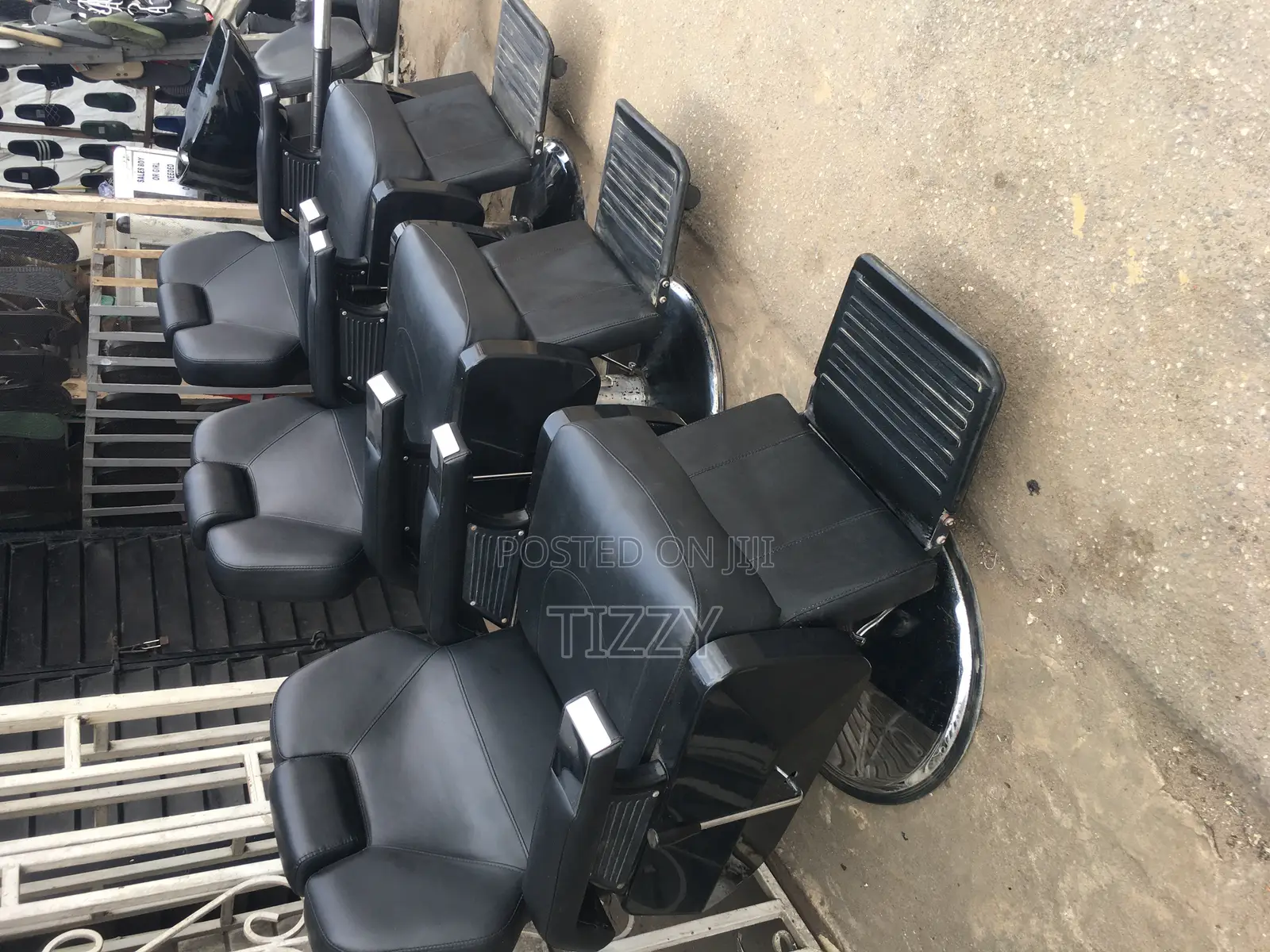 Exclusive Saloon Chairs