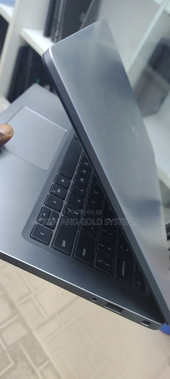 Laptop Dell Latitude 7320 16GB Intel Core I7 SSD 256GB