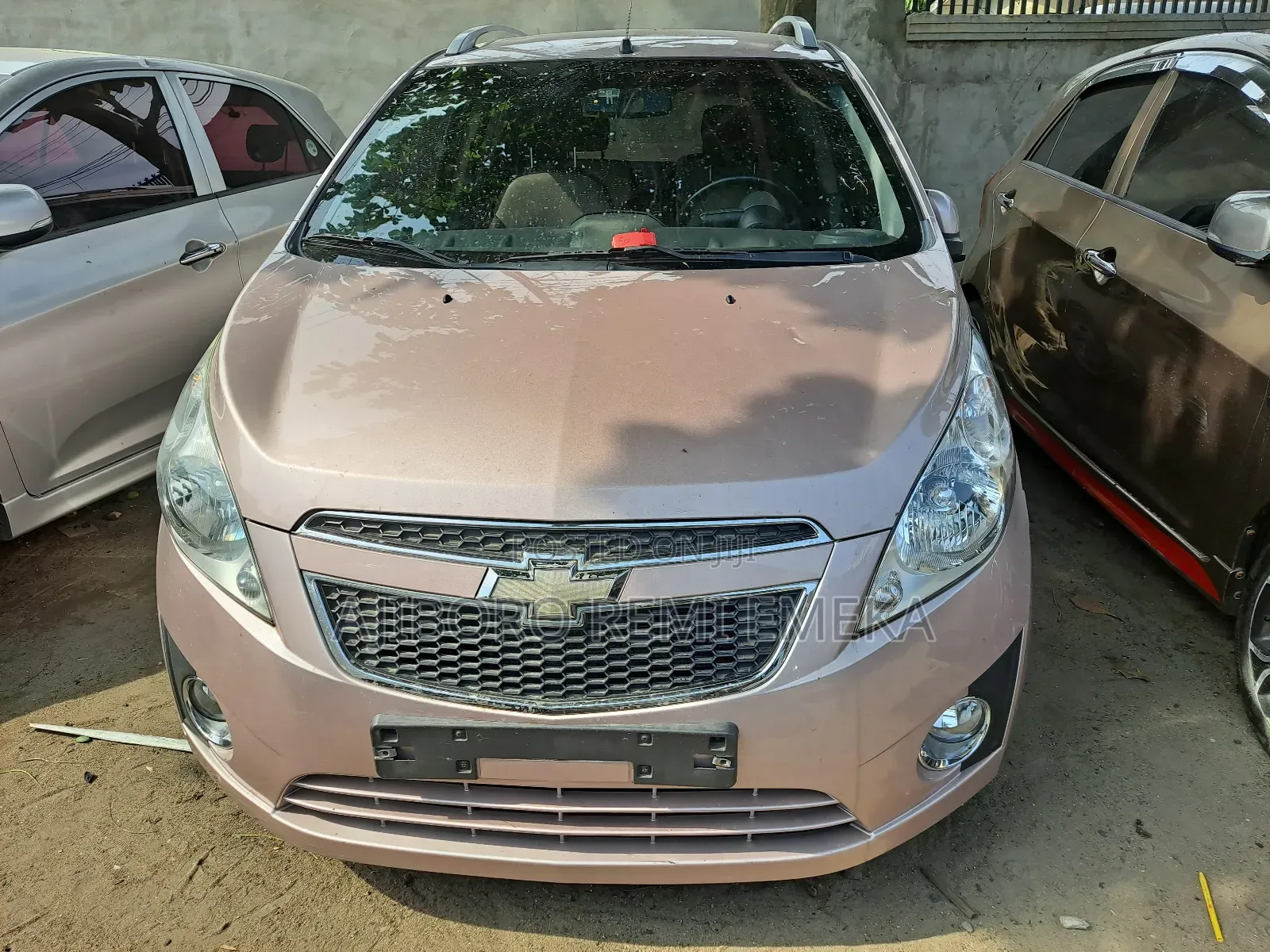 Chevrolet Spark Hatch LT 2011 Purple