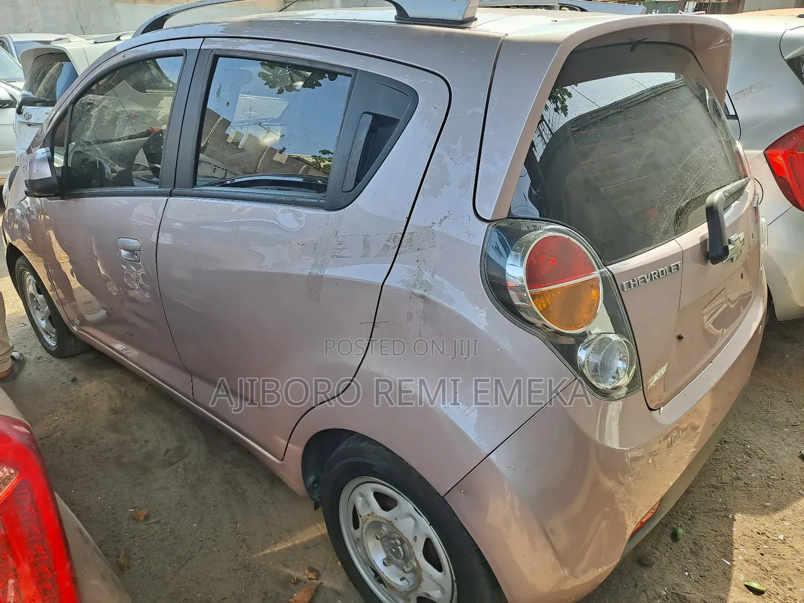 Chevrolet Spark Hatch LT 2011 Purple