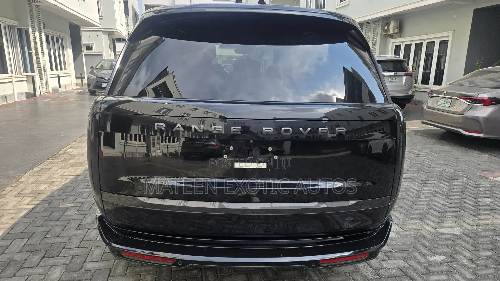 Land Rover Range Rover Vogue 2024 Black