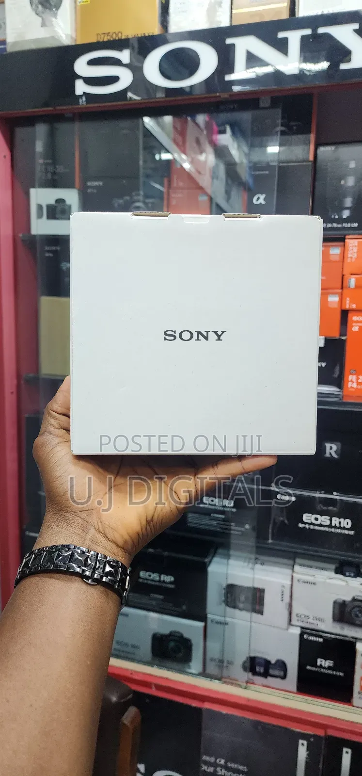 Sony A7 V Mirrorless Camera