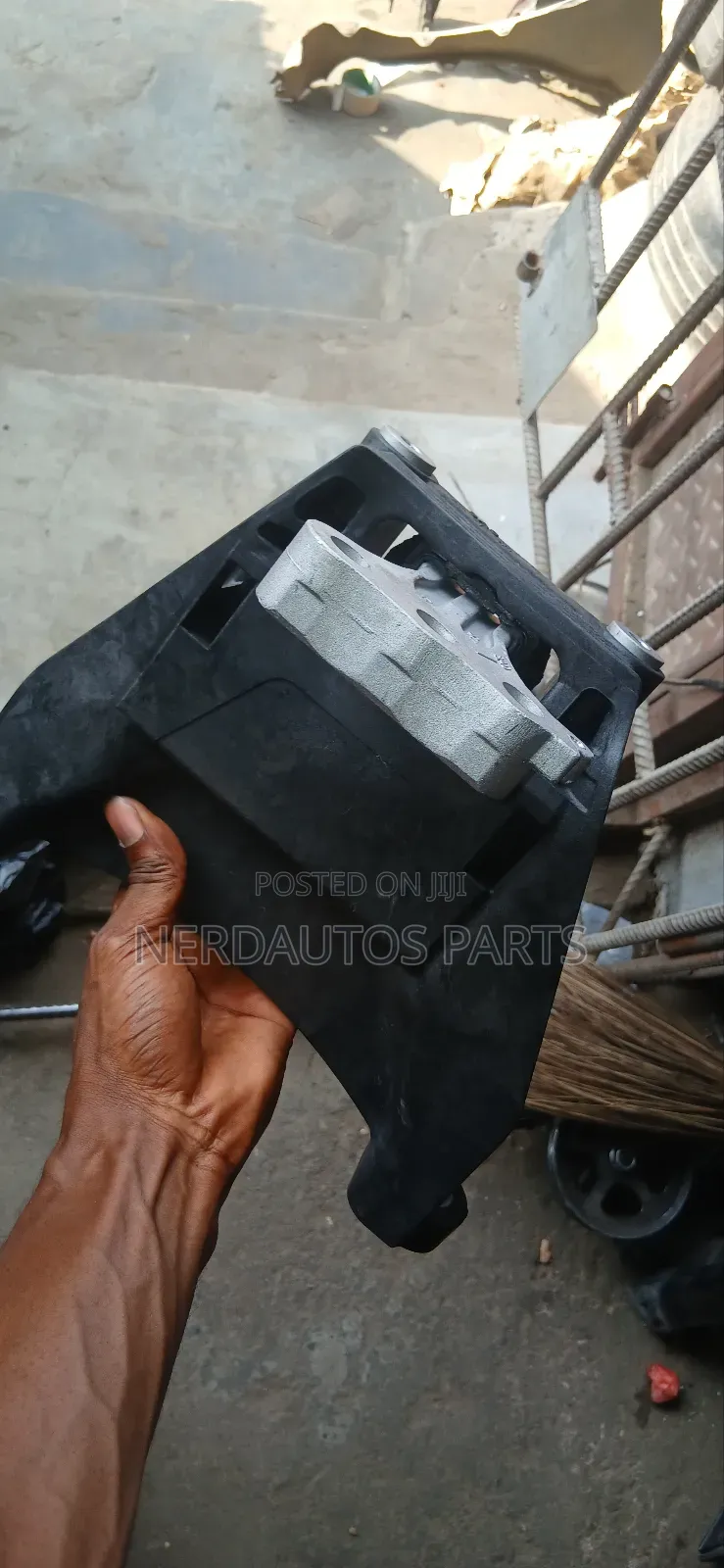 Engine Seat Mount Honda CRV Side/Gear 2023_2026