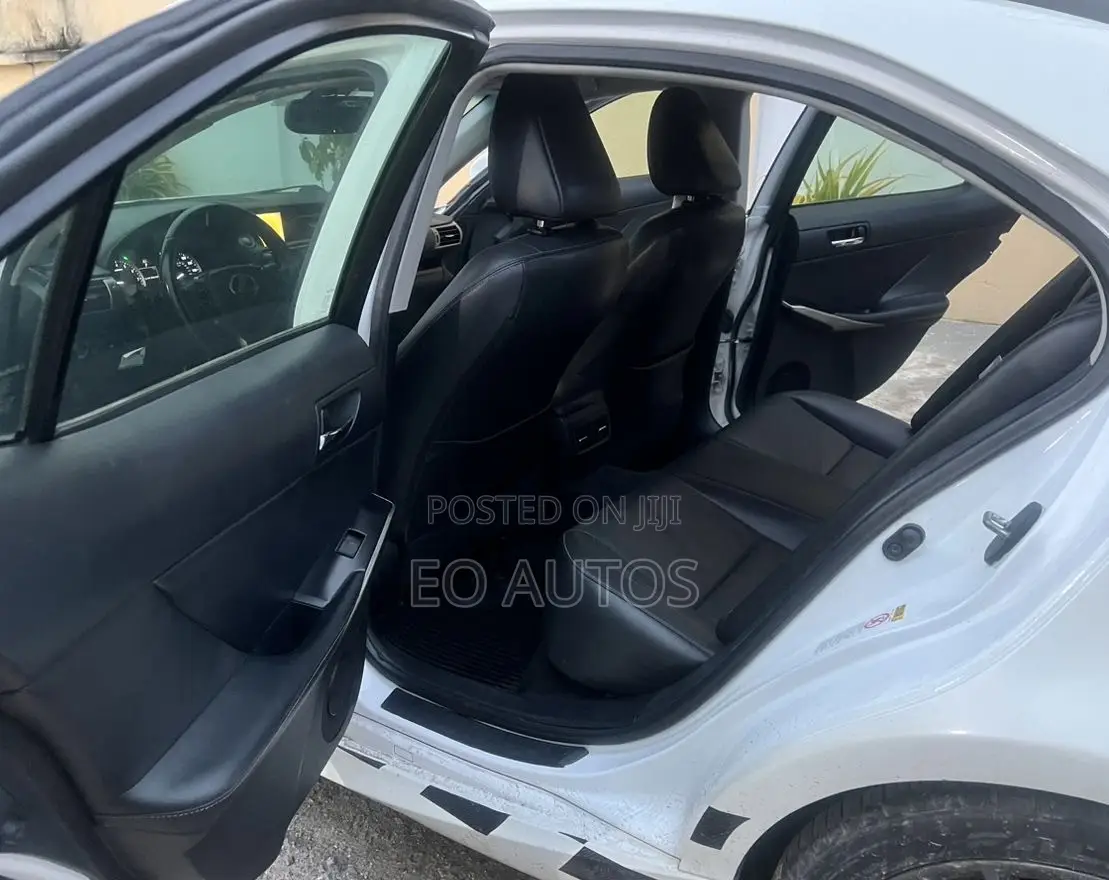 Lexus IS 250 2014 White