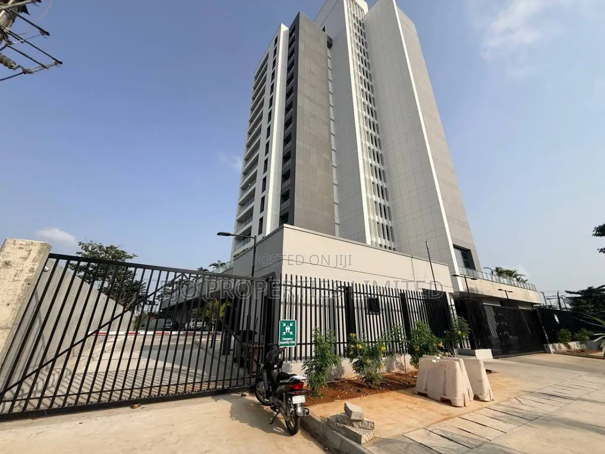 3bdrm Apartment in Victoria Island, Ahmadu Bello Way for rent