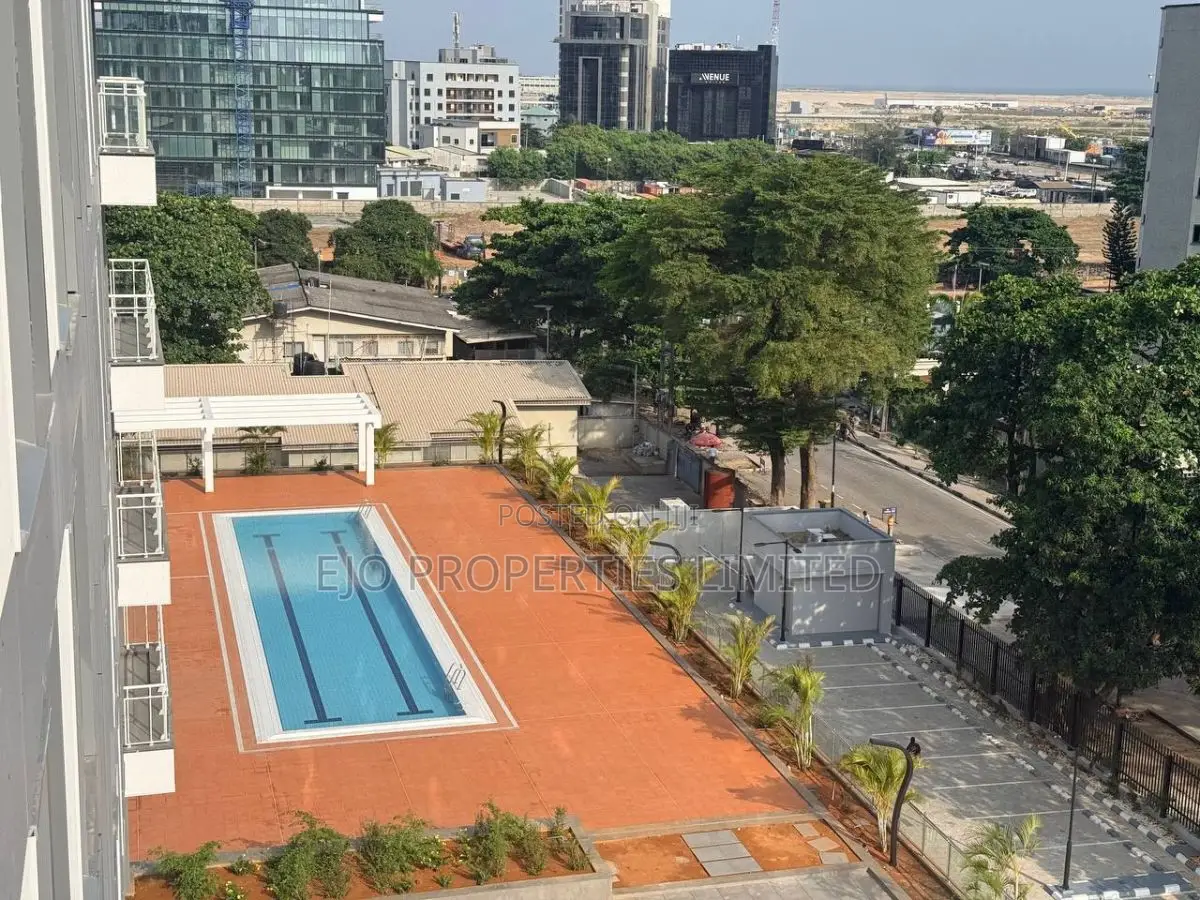 3bdrm Apartment in Victoria Island, Ahmadu Bello Way for rent