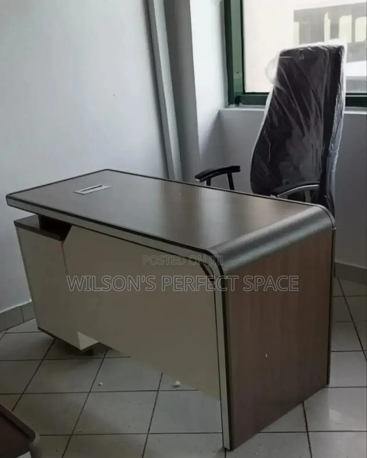 1.4 Meter Executive Office Table for Manager's Office
