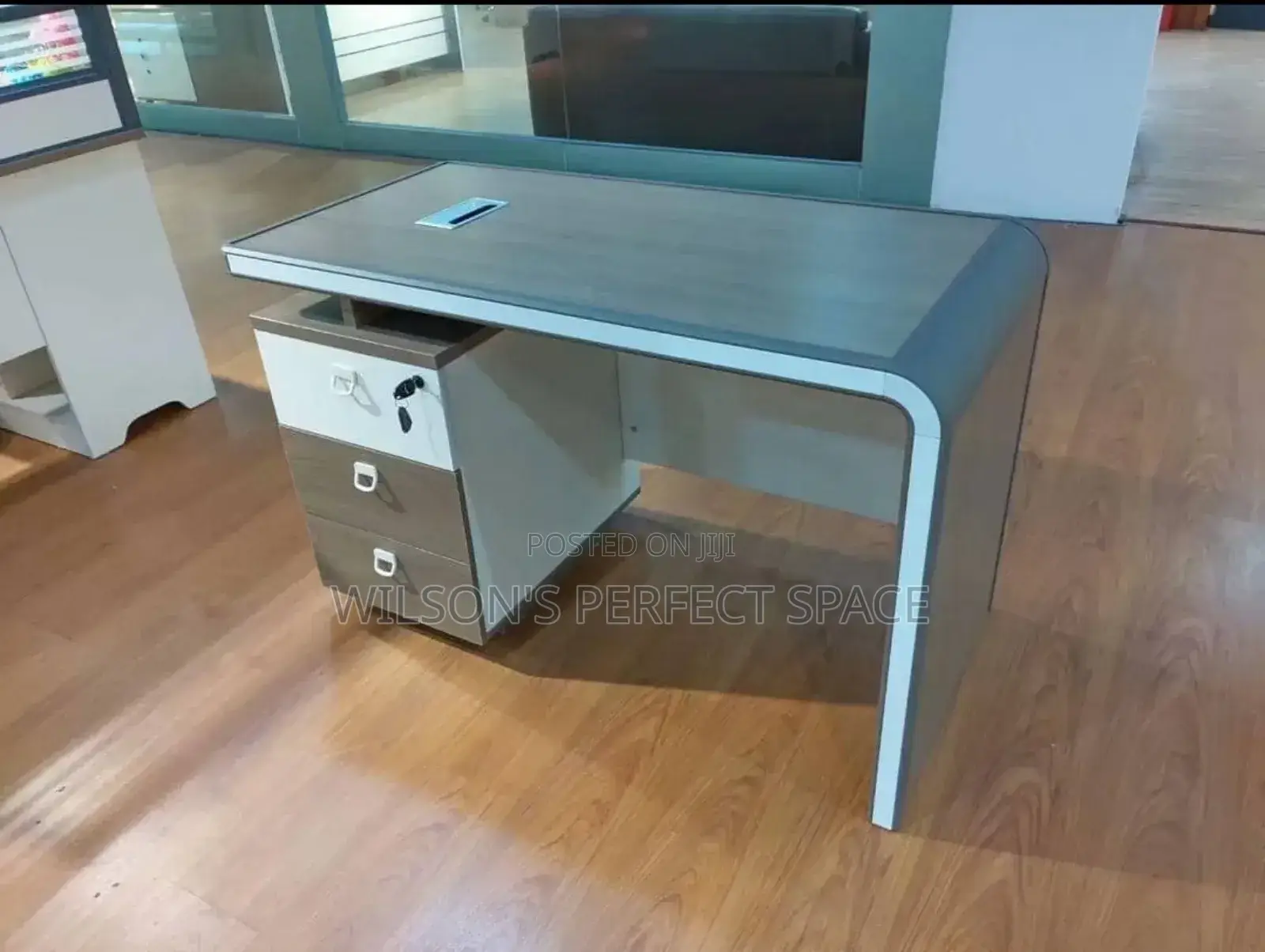 1.4 Meter Executive Office Table for Manager's Office