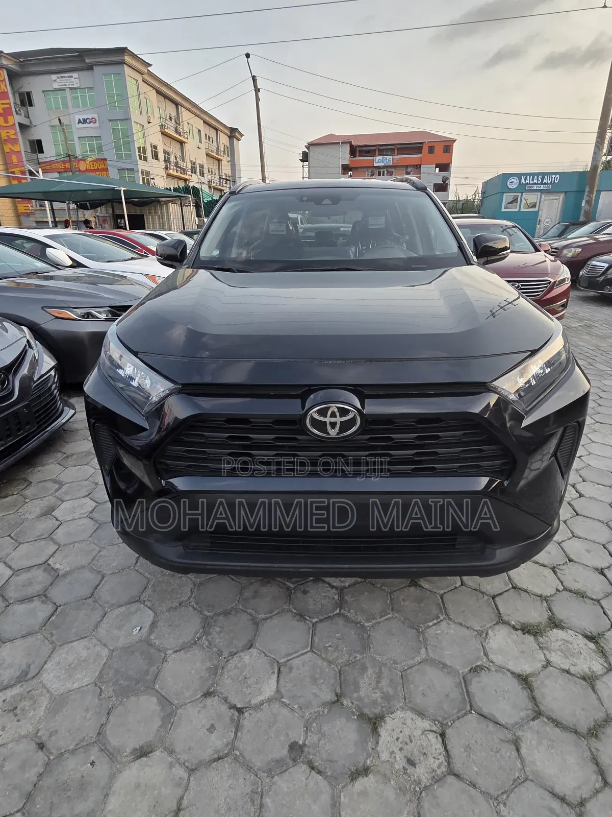 Toyota RAV4 LE AWD 2020 Black