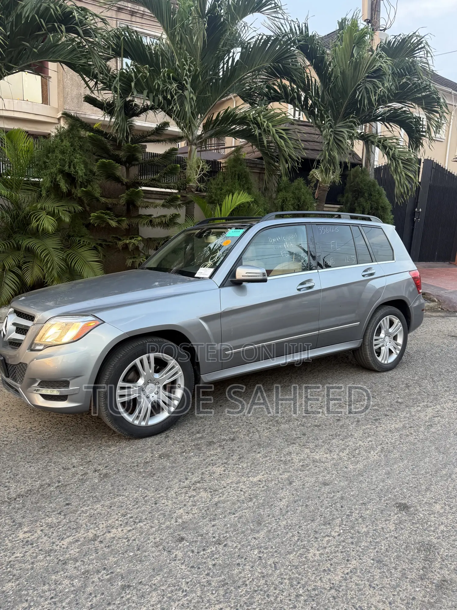Mercedes-Benz GLK-Class Base GLK 350 4dr AWD 4MATIC (3.5L 6cyl 7A) 2015