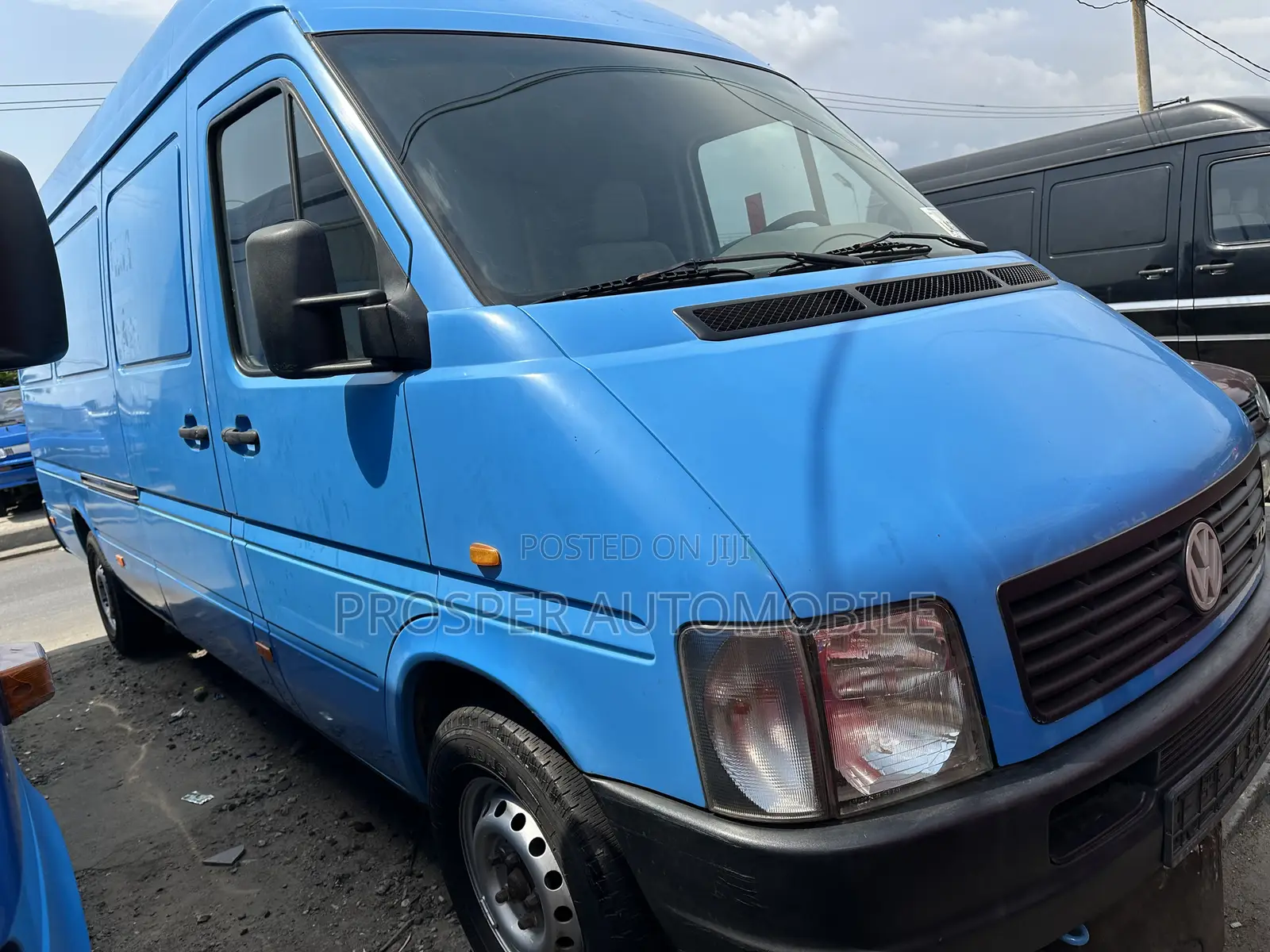 Volkswagen LT 2012 Blue