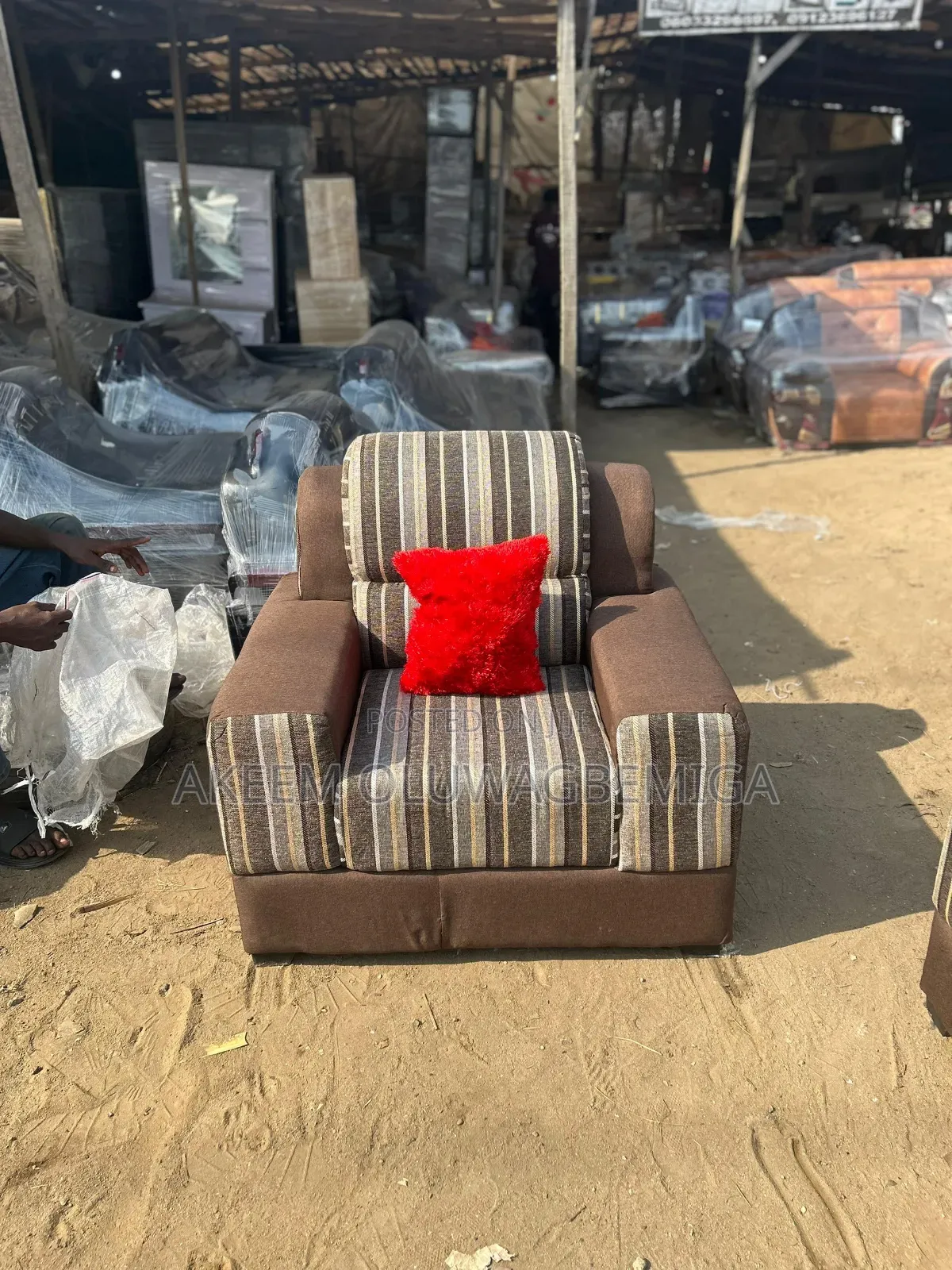 A Complete Set of Chair