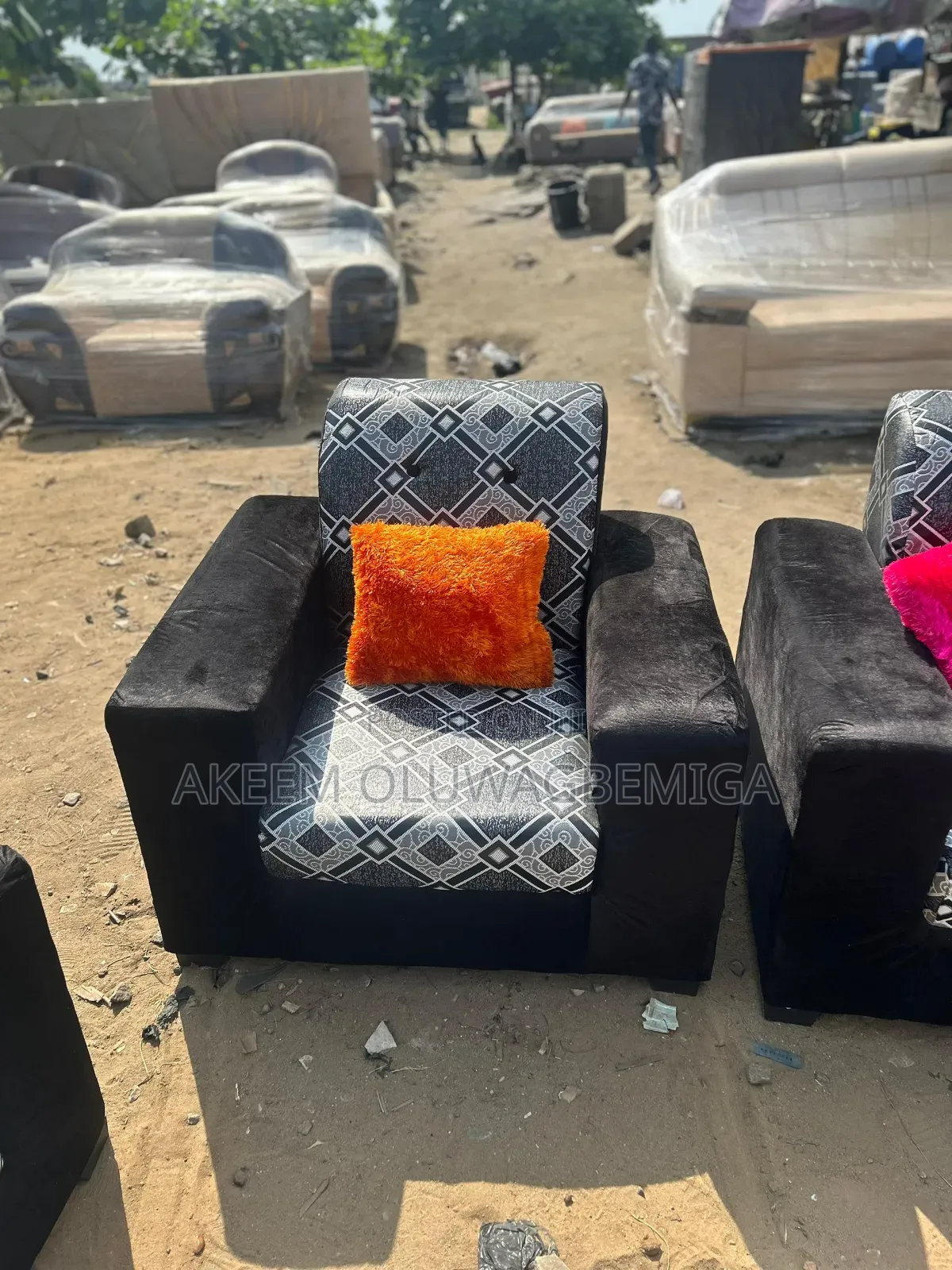 Complete Set of Chair