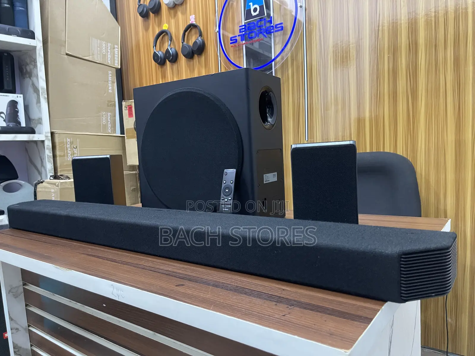 Samsung Hw-Q950t Wireless 9.1.4ch Wireless Soundbar With Dolby Atmos