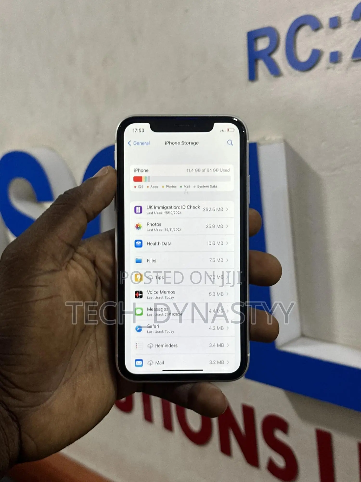 Apple iPhone XR 64 GB White