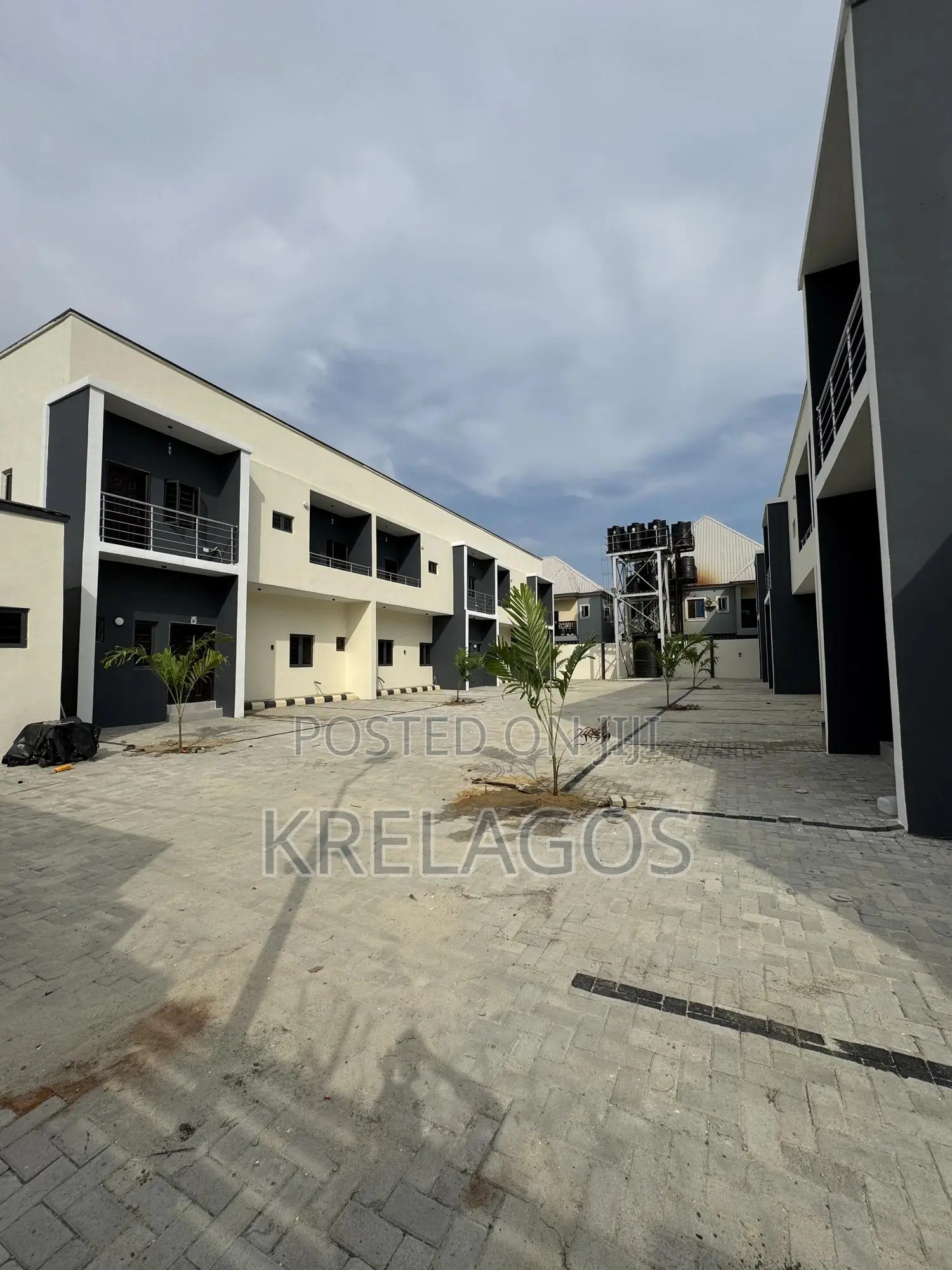 4bdrm Duplex in Sangotedo for rent