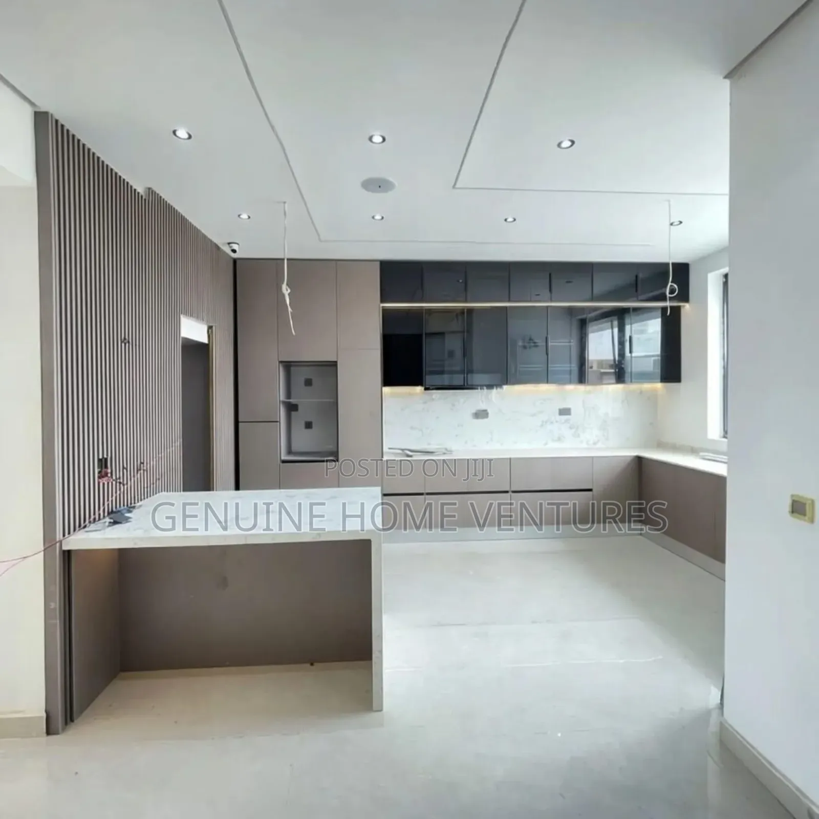 5bdrm Duplex in Lekki Phase 1 for sale