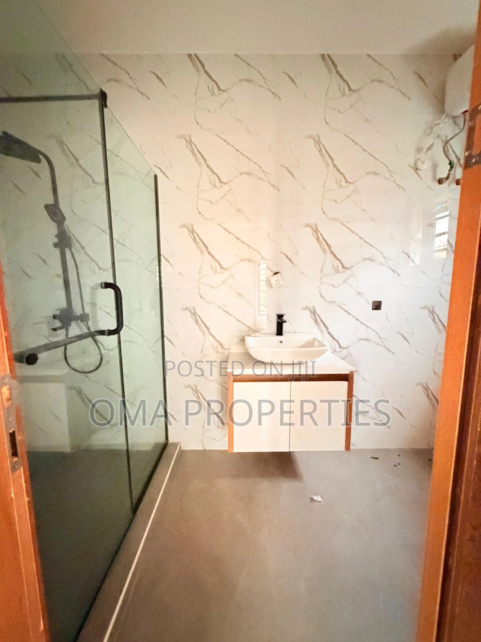 Furnished 4bdrm House in GRA Phase 1 for sale