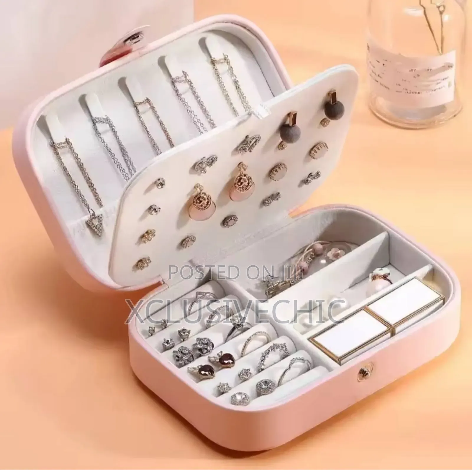 Portable Jewellery Organizer
