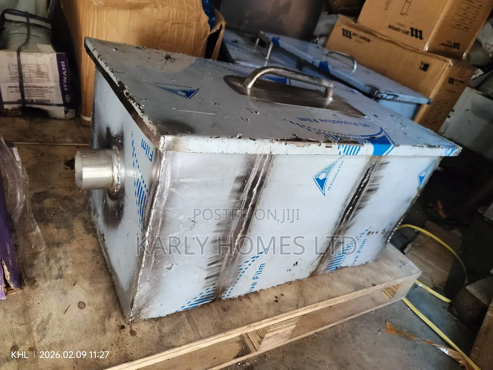 *Kitchen Grease or Fat Trap – 86 X 38.5 X 51 Cm*