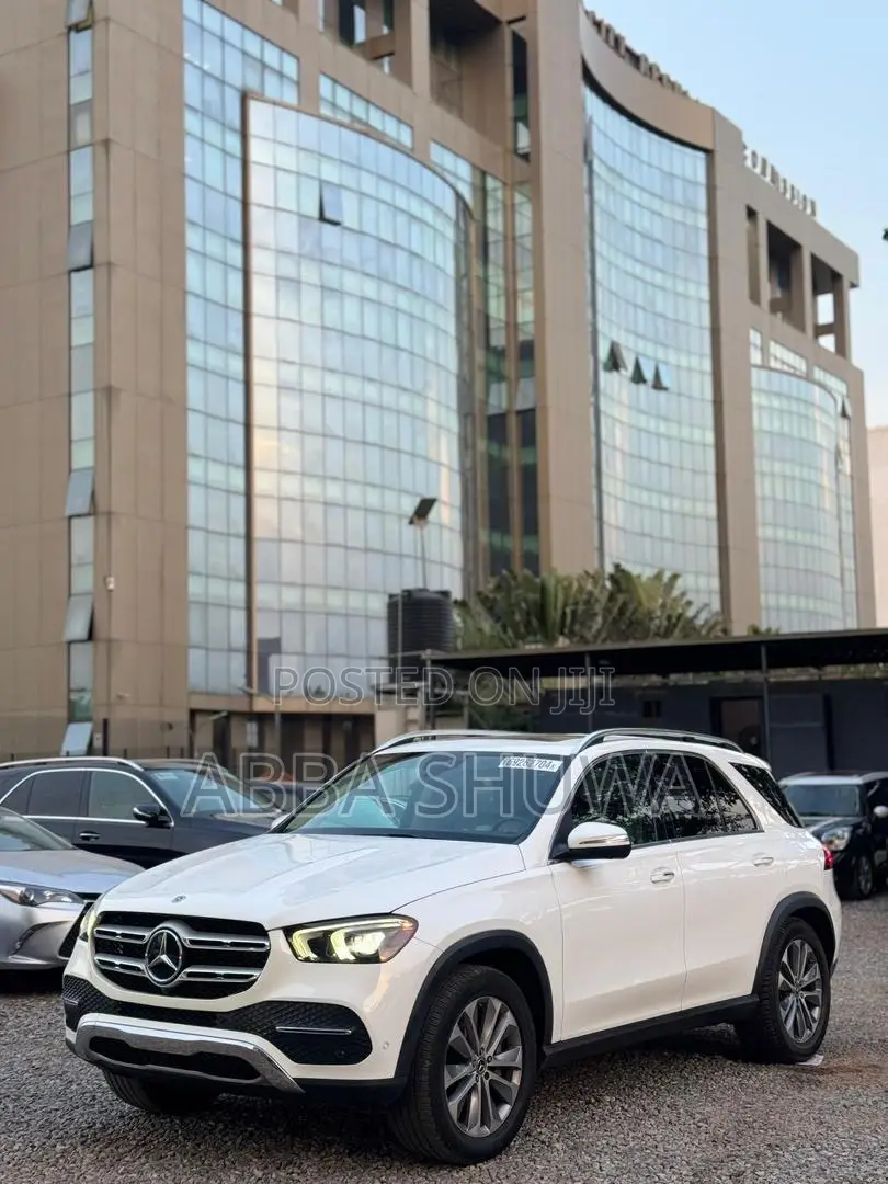 Mercedes-Benz GLE-Class GLE 350 2022 White