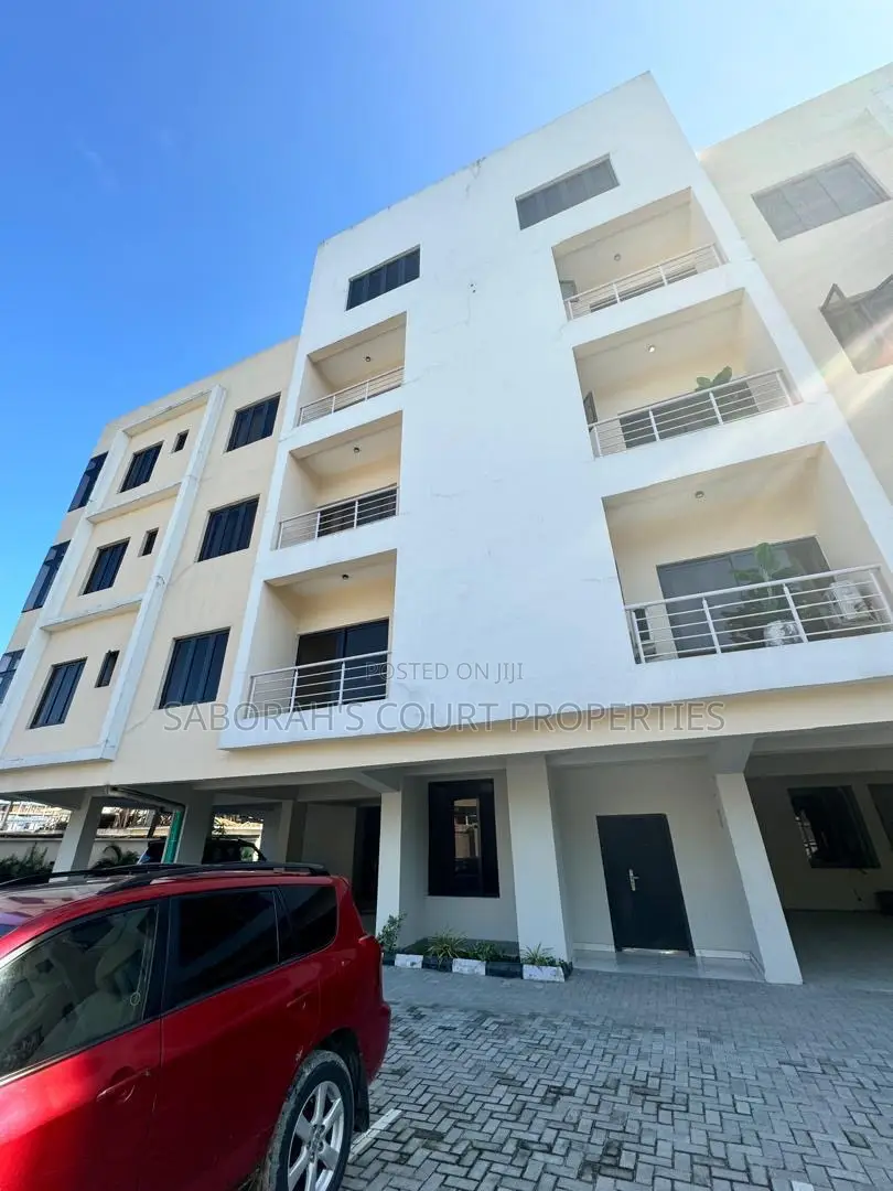 Furnished 3bdrm Apartment in Lekki Phase 1 for rent
