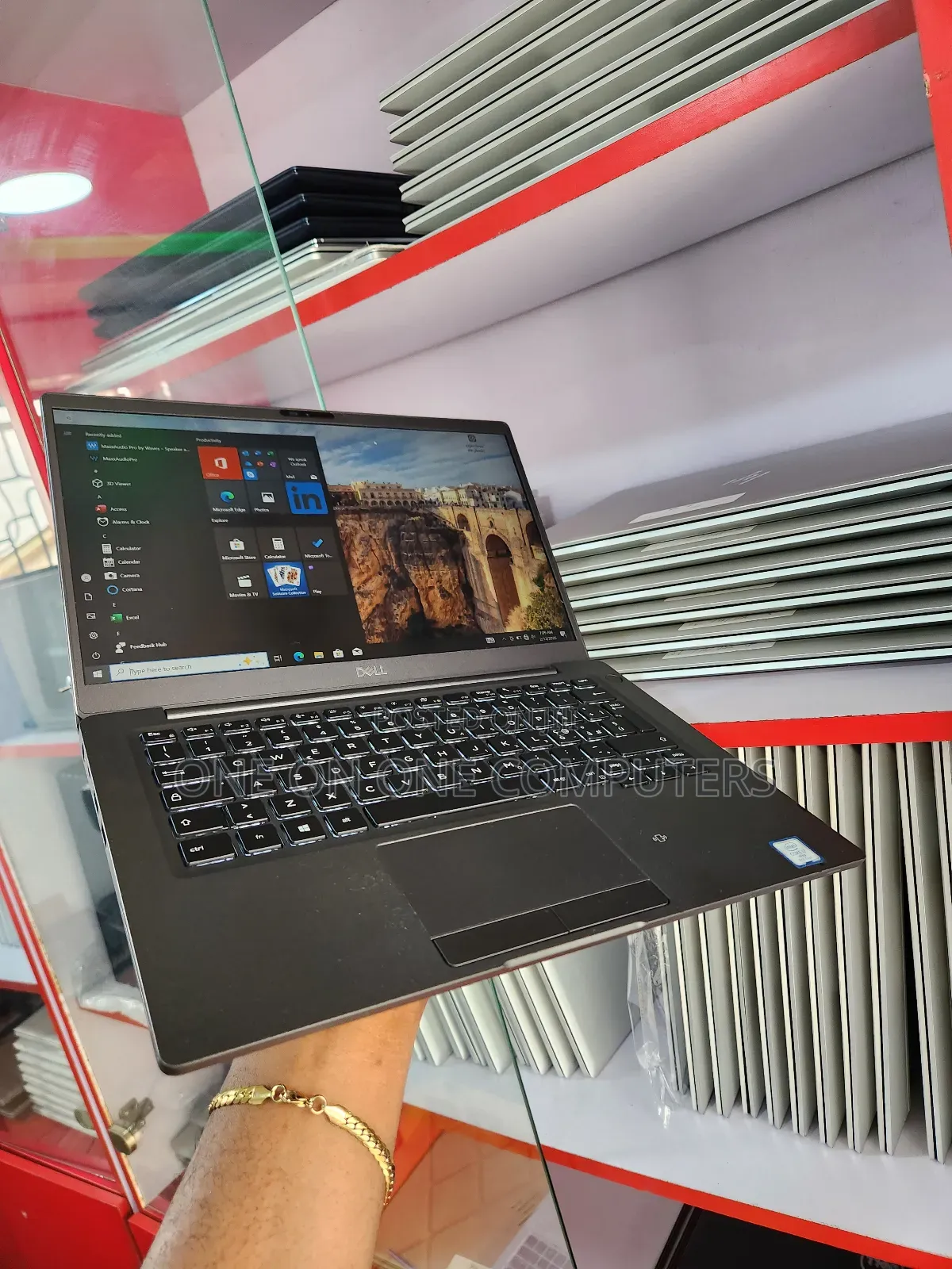 Laptop Dell Latitude 7300 16GB Intel Core i7 SSD 256GB