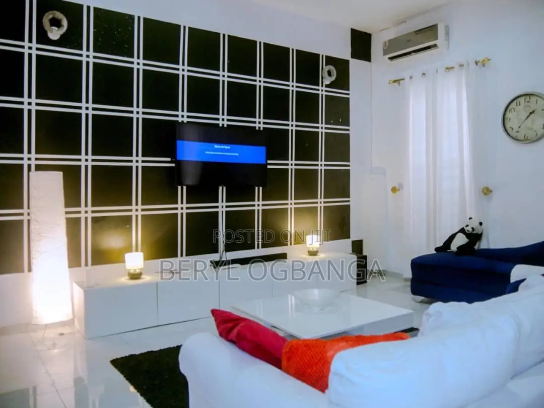 Furnished 4bdrm Duplex in Lekki Phase 2 for rent