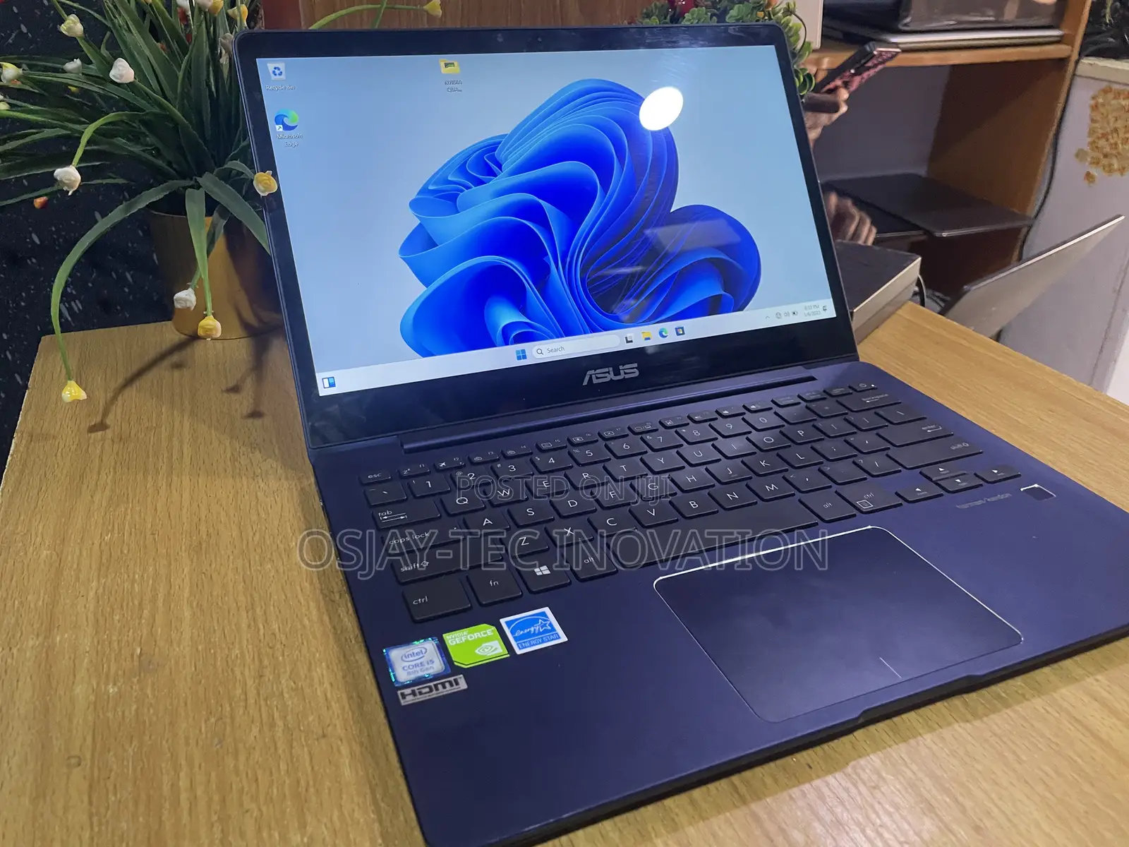 Laptop Asus ZenBook 13 UX331UN 8GB Intel Core i5 SSD 256GB