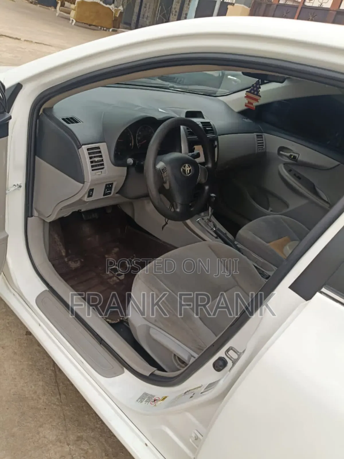 Toyota Corolla 2012 White