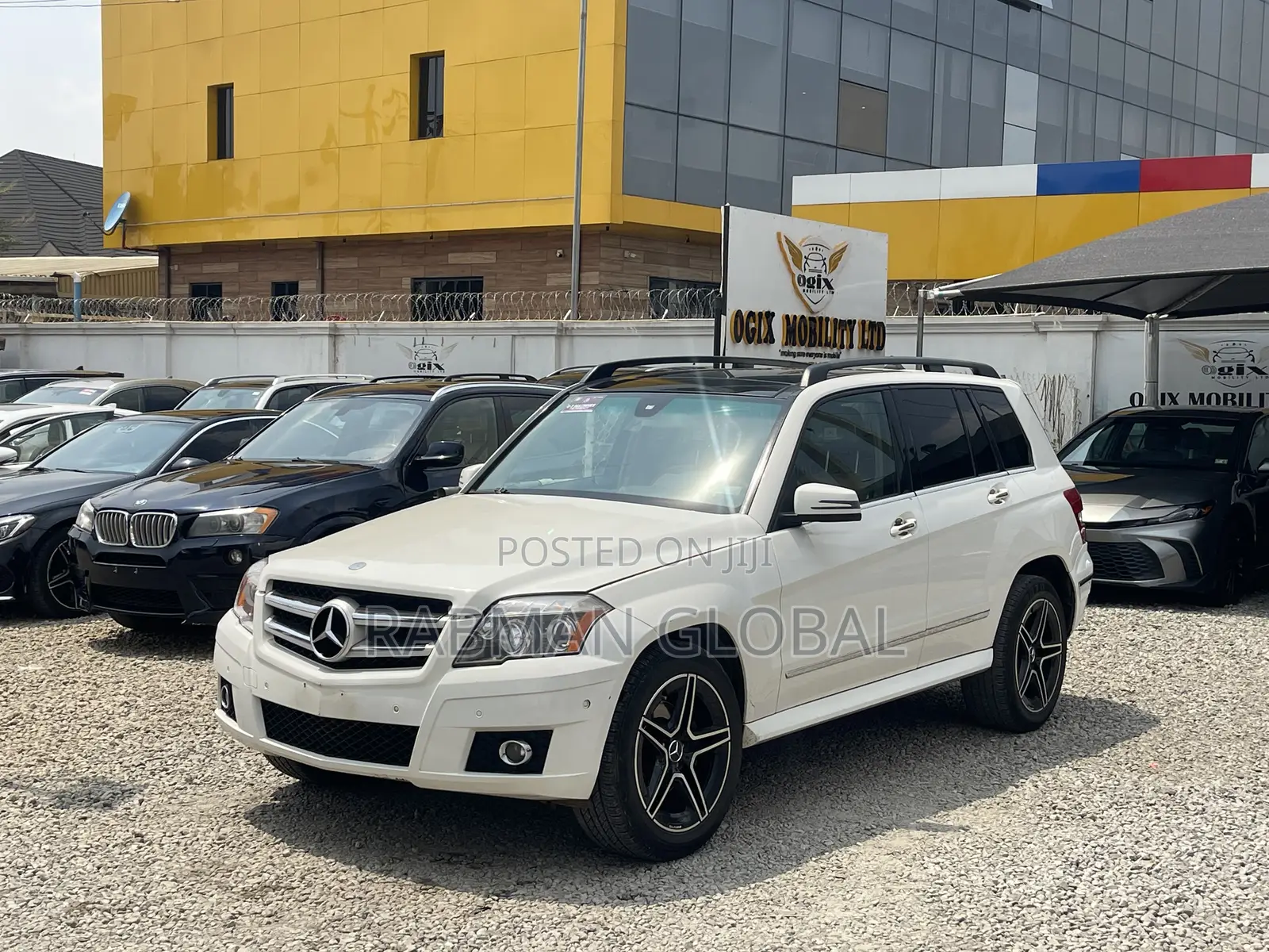 Mercedes-Benz GLK-Class 350 4MATIC 2010 White