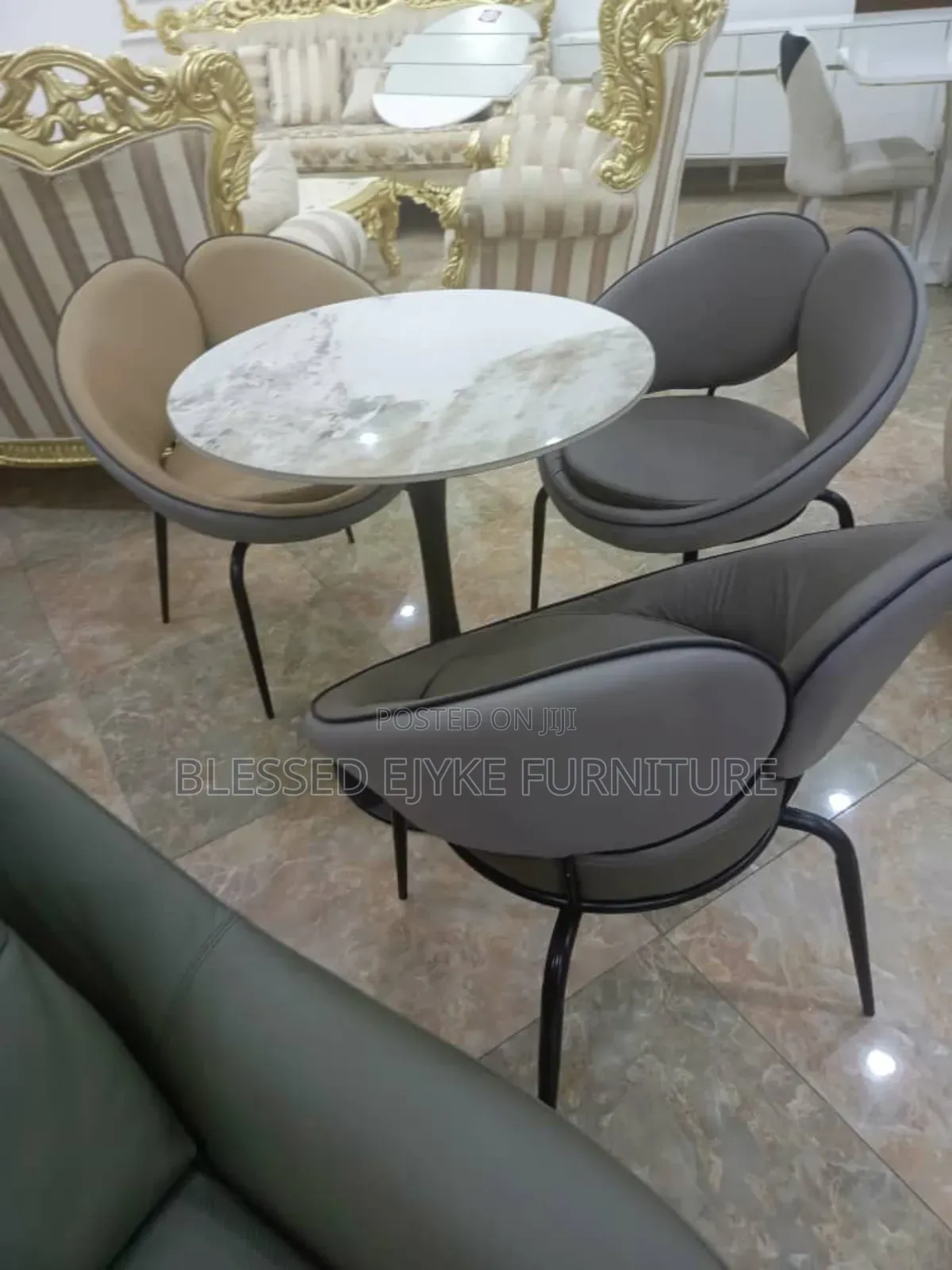 Luxury Dining Table With 3 Chairs