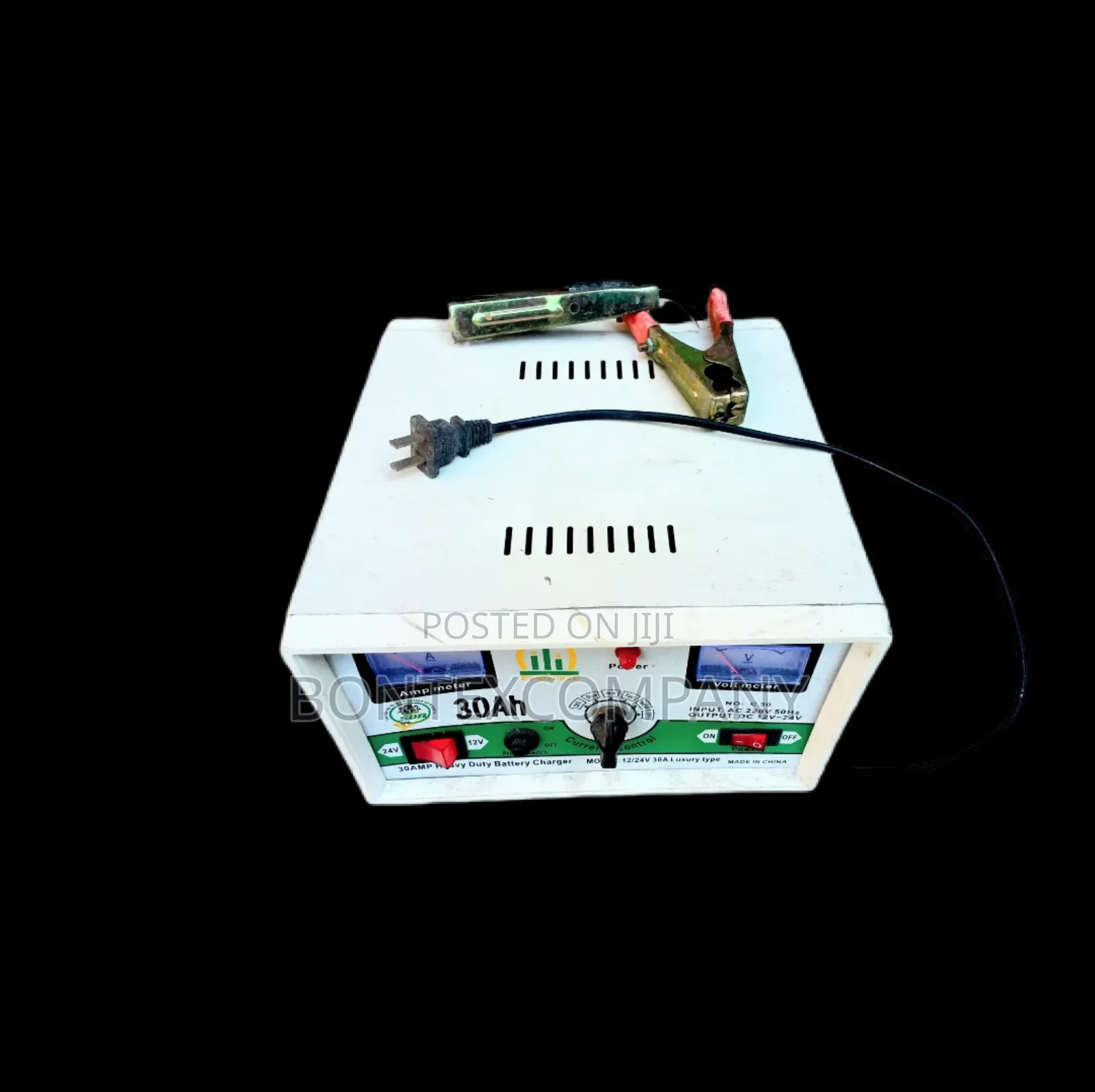 30ah Heavy-Duty Battery Charger
