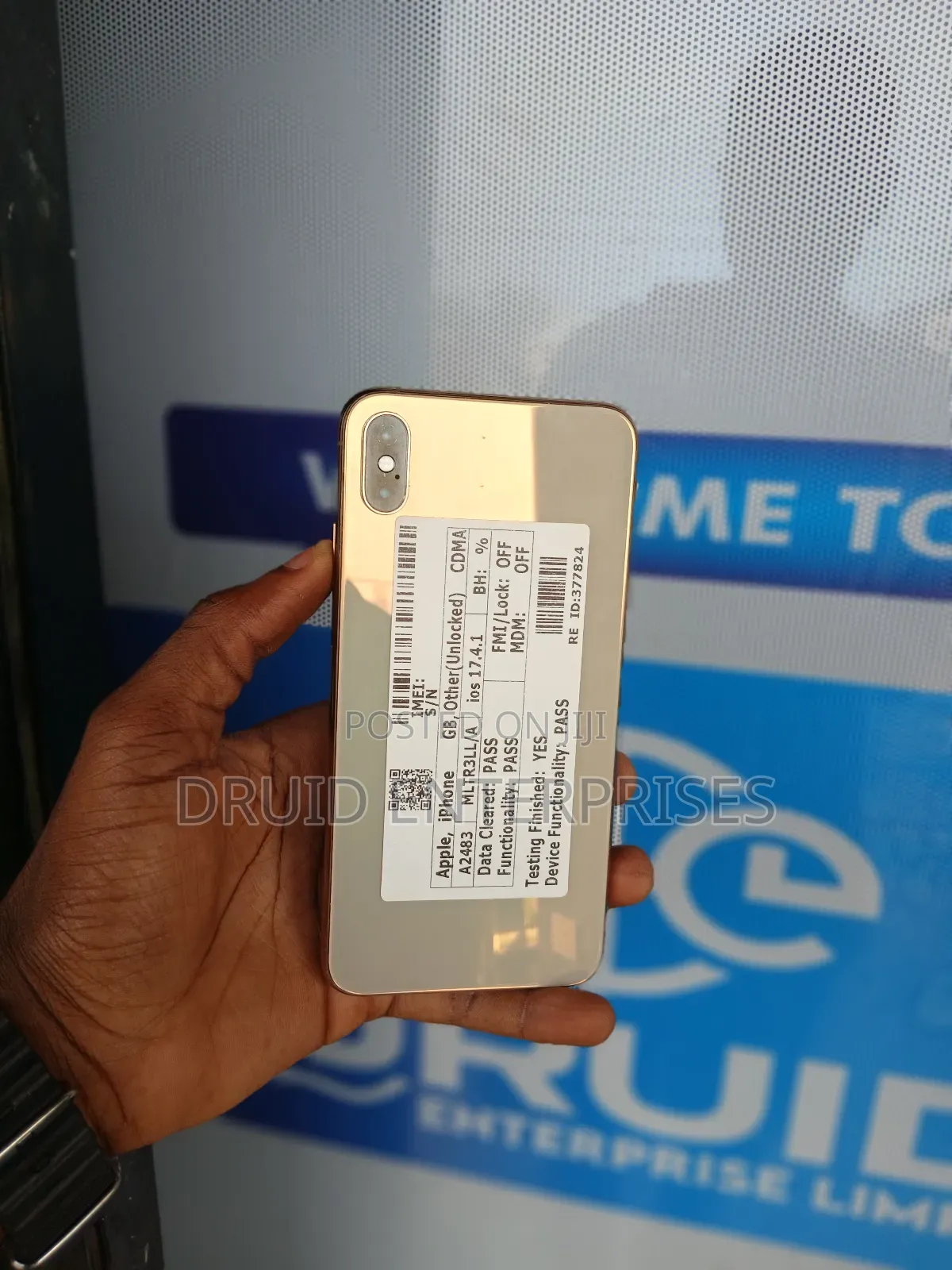 Apple iPhone XS Max 64 GB Gold