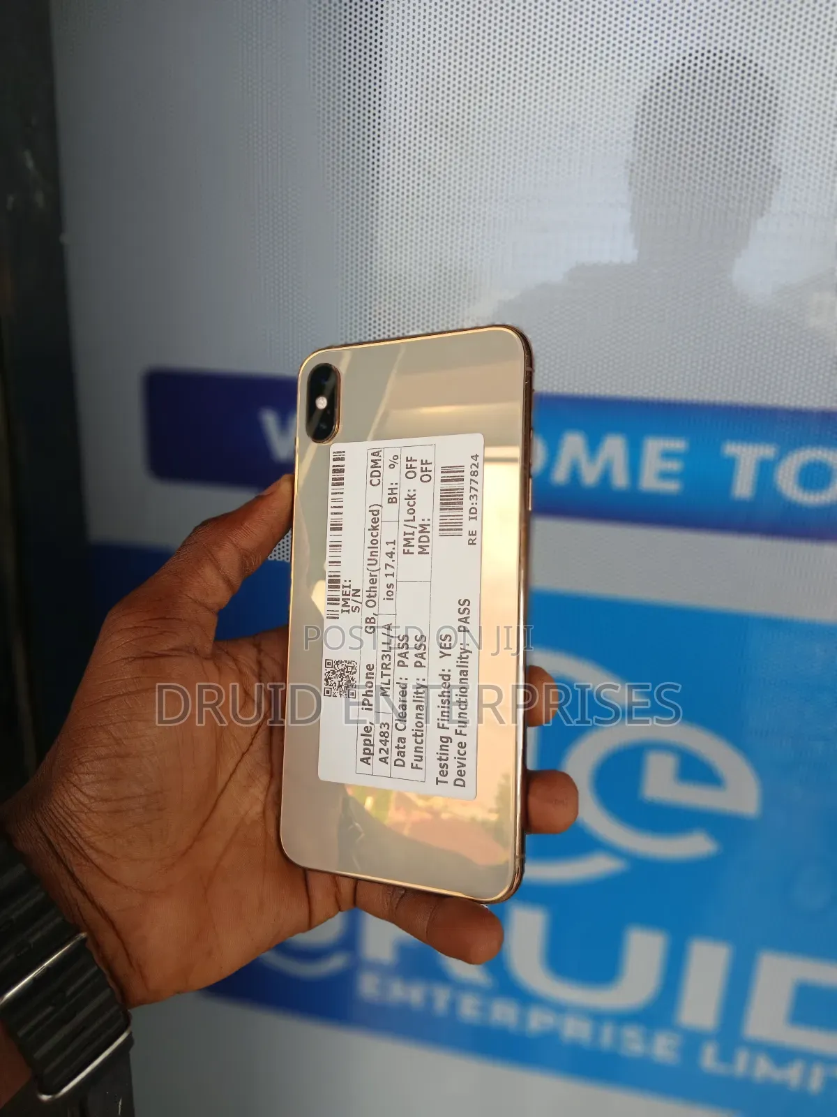 Apple iPhone XS Max 64 GB Gold