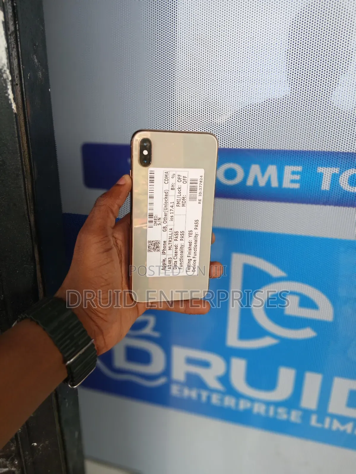 Apple iPhone XS Max 64 GB Gold