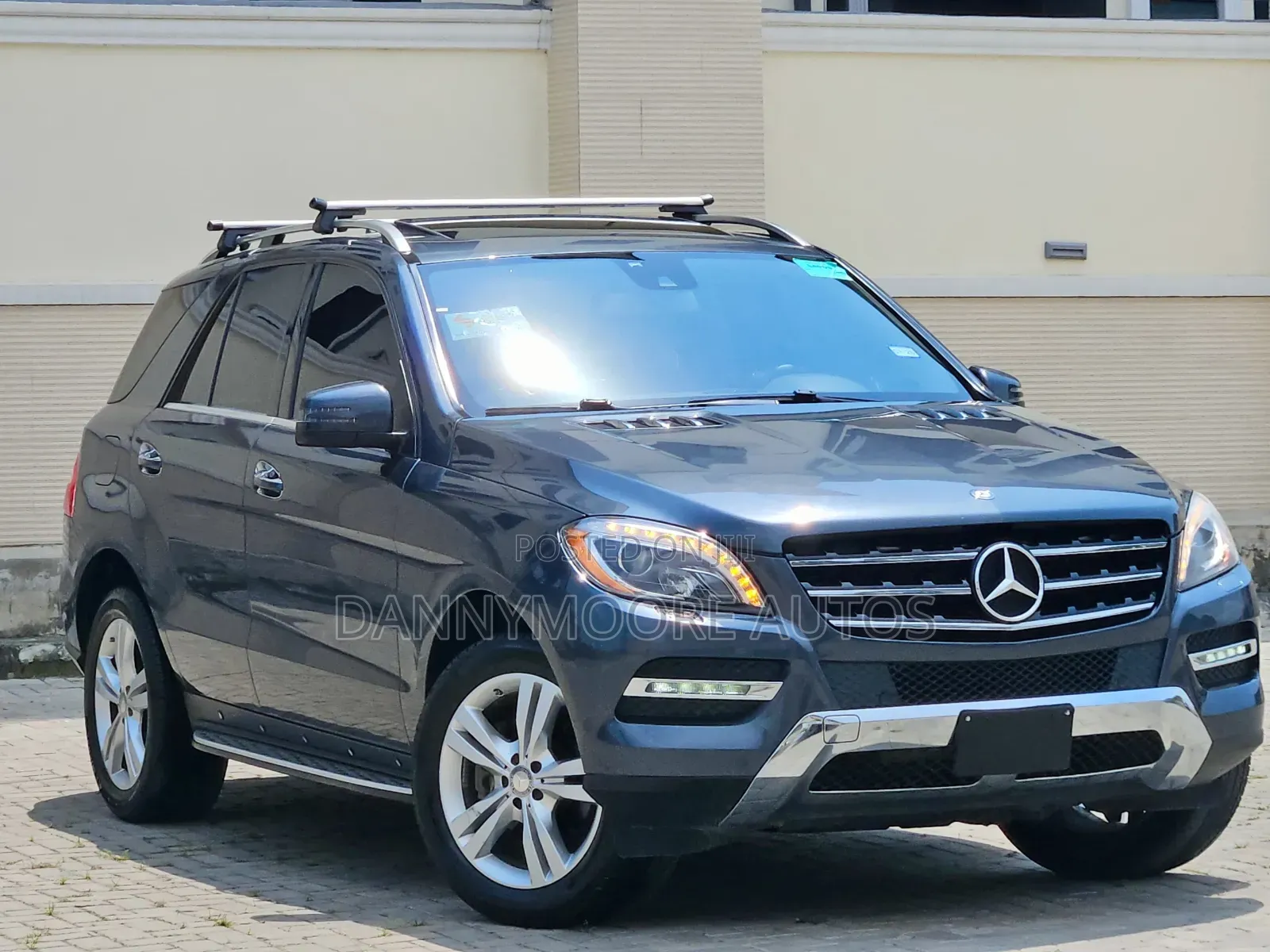 Mercedes-Benz M Class ML350 4MATIC 4dr SUV AWD (3.5L 6cyl 7A) 2014 Blue