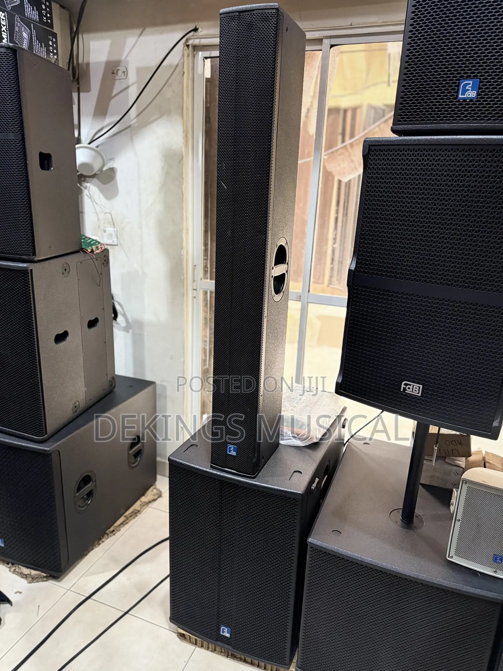 FDB Column Speakers Ls800