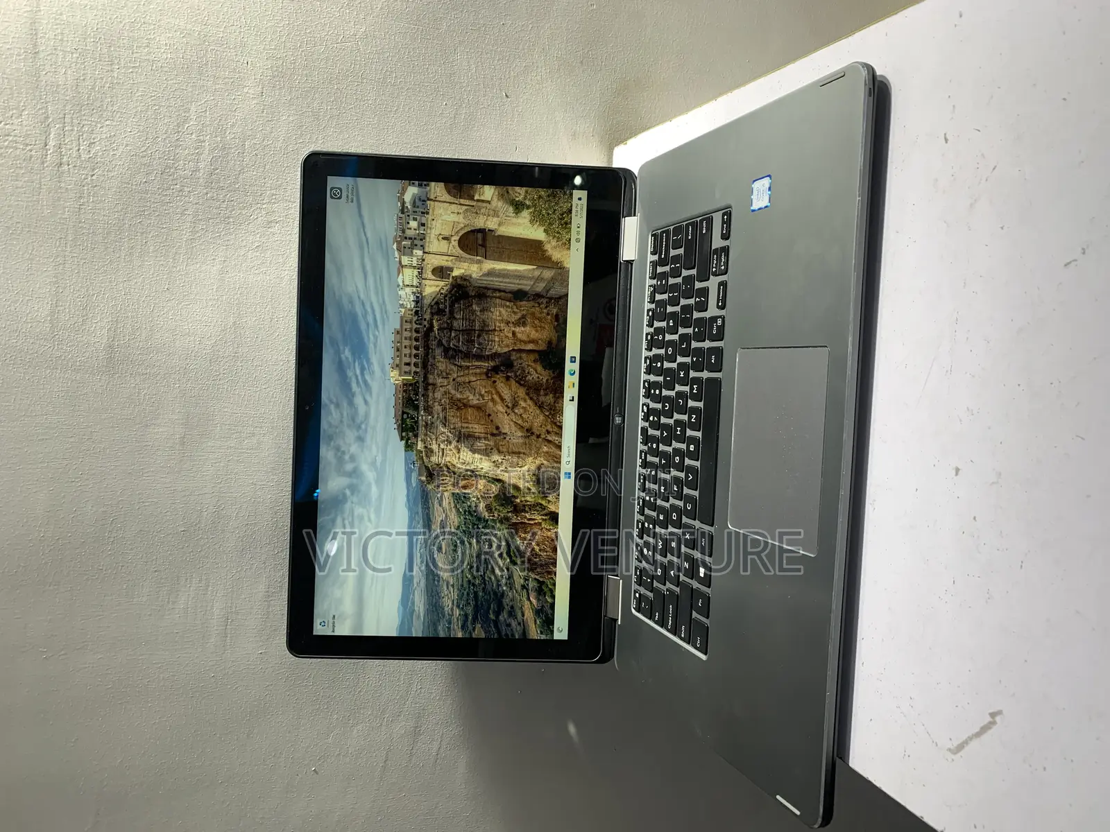 Laptop Dell Inspiron 15 7568 8GB Intel Core I5 SSD 500GB