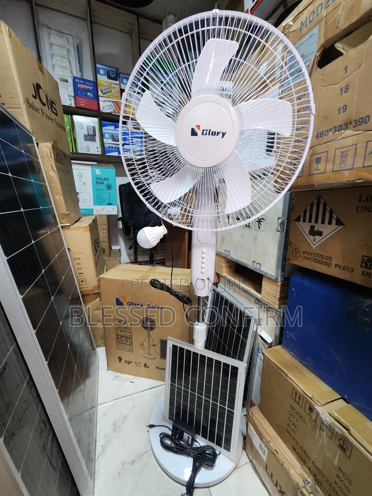 Long Lasting Solar Rechargeable Standing Fan With Panel and Dc Bulb