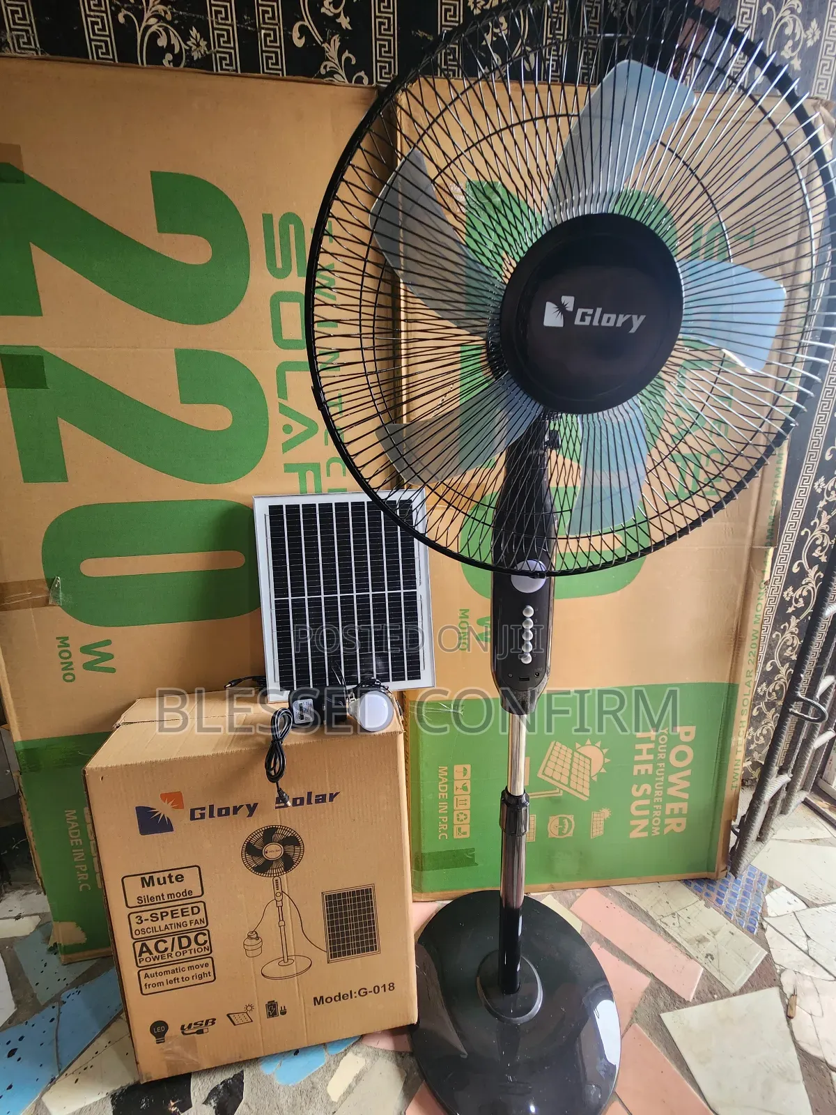 Long Lasting Solar Rechargeable Standing Fan With Panel and Dc Bulb
