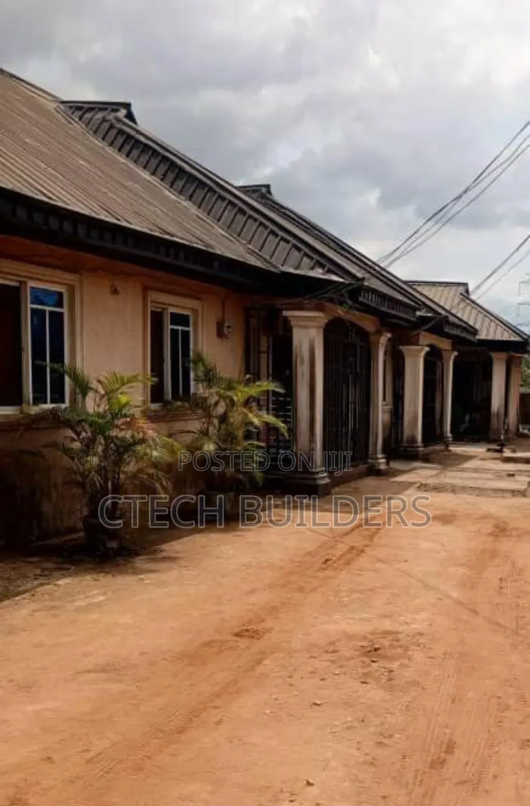 4bdrm Apartment in Benin City for sale